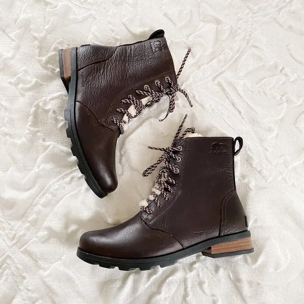 Sorel Emelie Lace Cozy Boot Size 7.5 New